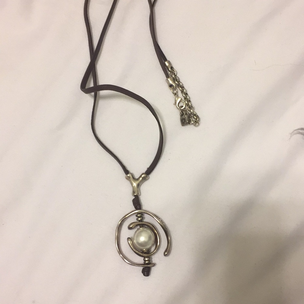 Silver, pearl and brown leather necklace